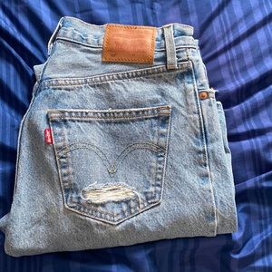 Levi’s 501 ripped jeans size 24 length 31